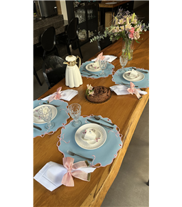 Americano Laos dupla face, bordado e impermevel para decorao de mesa posta.